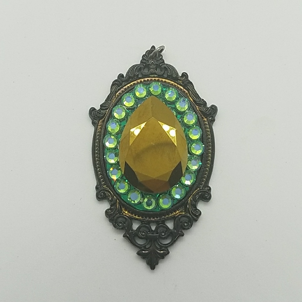 GASOLINE GLAMOUR FANCY STONE NECKLACE